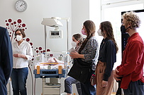 Führung durch das SkillsLab