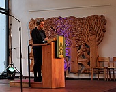 Stiftsvorsteherin Pfr. Anne Hanhörster beim Grüßwort