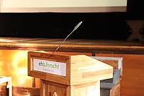 Rednerpult im Paulussaal