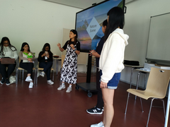 Studierende aus Taiwan bei ihrer Präsentation am 1. September