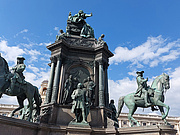 Denkmal zu Ehren der Erzherzogin Maria Theresia in Wien
