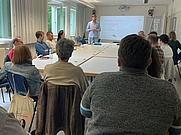 Diskussionsrunde zum Thema Legalisierung von Cannabis" im B-Gebäude