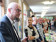 Der Rektor der EHB, Prof. Dr. Sebastian Schröer-Werner, hält die Begrüßungsrede
