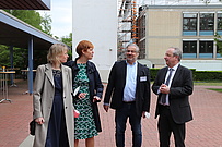Professorinnen Dr. Gabriele Kuhn-Zuber und Dr. Petra Mund (Präsidium KHSB) im Gespräch mit EHB Kanzler Andreas Flegl und Bischof Dr. Christian Stäblein (EKBO)